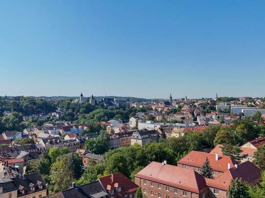 Saniertes Mehrfamilienhaus in zentraler Lage von Altenburg mit attraktiver Rendite