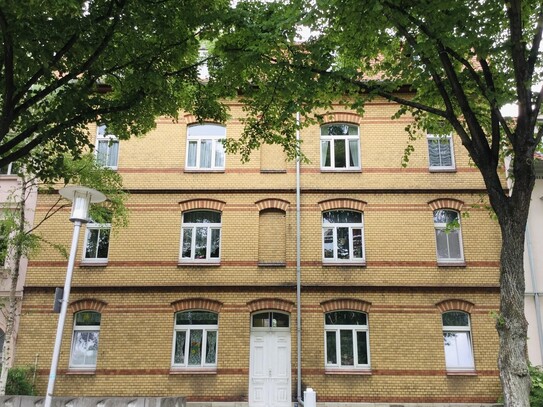 Hervorragende, moderne 4 - Raum DG - Wohnung