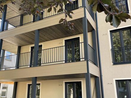 ! Reserviert !
Selbstnutzung oder 4,4 % Rendite -Nachhaltig und Energieeffizient -Hochwertige Neubau Eigentumswohnungen…