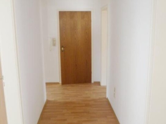 Schöne 3 Zi Wohnung 75qm Nähe Aggertalsperre Balkon & EBK