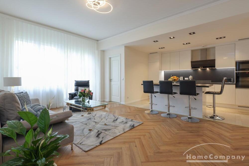 Stilvoll möblierte Wohnung in begehrter Lage nahe Heidelberger Platz in Berlin - Photo 1