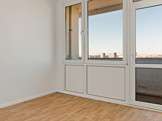 4-Raum-Wohnung mit Balkon – Funktional und günstig in der Silberhöhe!