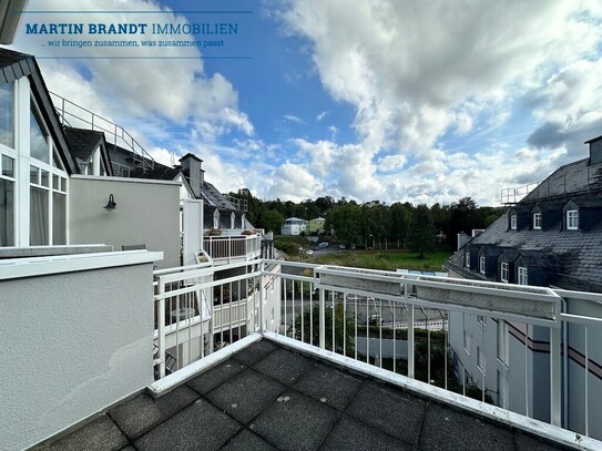 Über den Dächern von Idstein! Sonnige 2 Zimmer Maisonette Wohnung mit Balkon im Herzen der Stadt