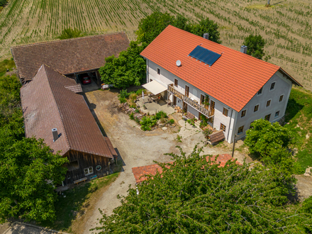 *** NEU EXKLUSIV *** BAUERNHOF-SACHERL IN RUHIGER ALLEINLAGE MIT AUSBAUPOTENTIAL