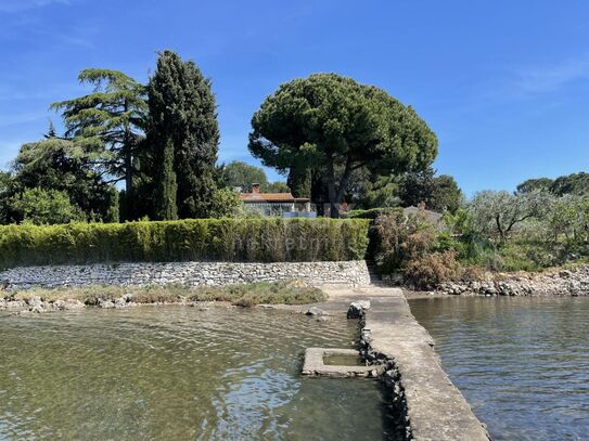 ISTRIEN, POMER - Ein Stück Paradies mit Haus und Pool! Direkt neben dem Strand!