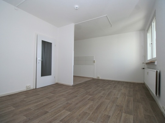 3 Zimmer mit Balkon im 1.OG