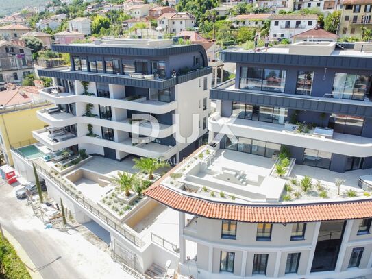 OPATIJA, ZENTRUM – exklusives Studio-Apartment von 55 m2 in einem luxuriösen Neubau, Wellness, Aussicht