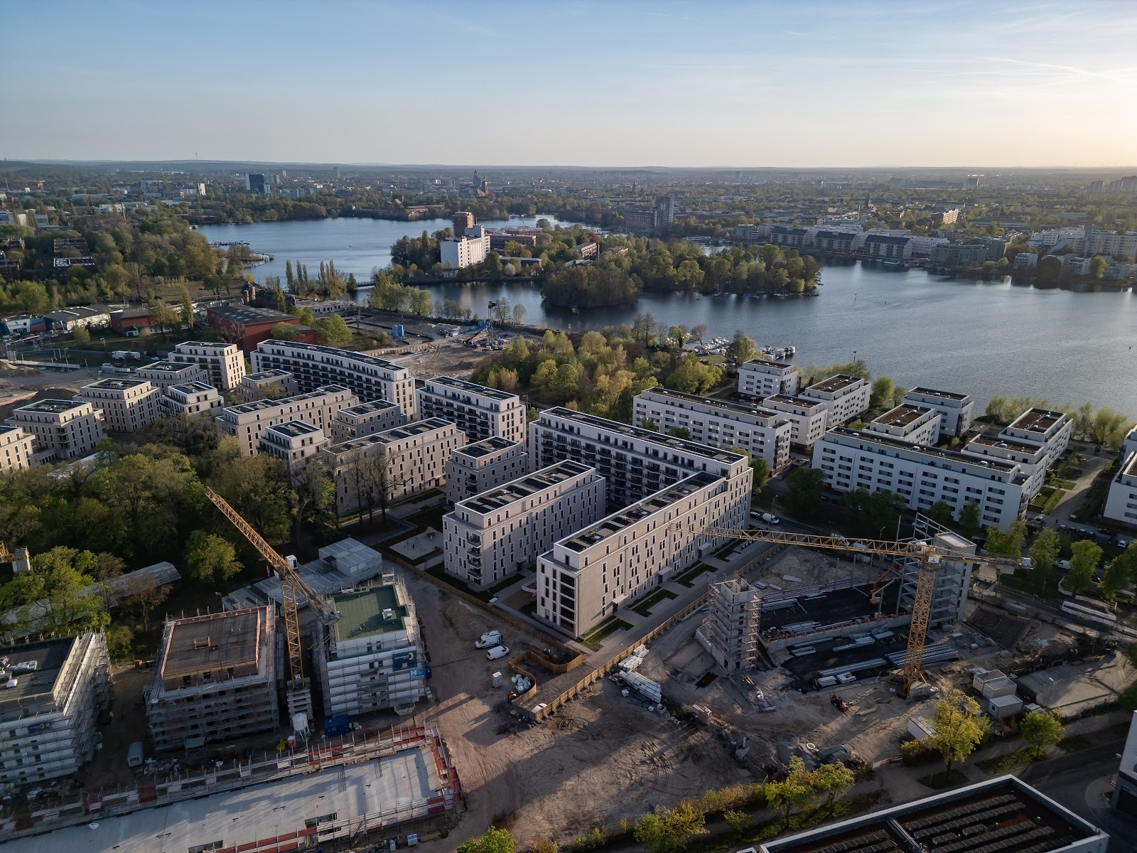 Gemütliche 1-Zimmerwohnung im Erstbezug / WBS bis 220 % mit besonderen Wohnbedarf erforderlich - Photo 1