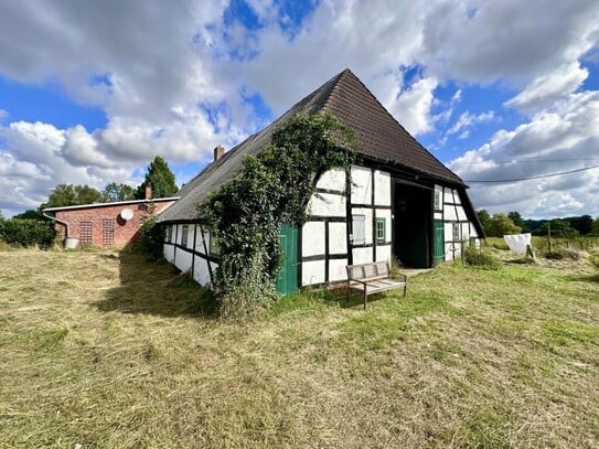 Bauernhaus mit großzügiger Scheune - keine 25min. von der Ostsee entfernt!