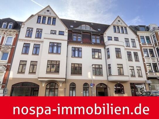 Innenstadtnahes Zinshaus! Solide Investition – Stilvolles Mehrfamilienhaus mit 10 WEH und einer GWE