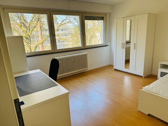 Top möbliertes, helles WG-Zimmer (16m²) in beliebter Lage, 4er-WG-Neugründung!