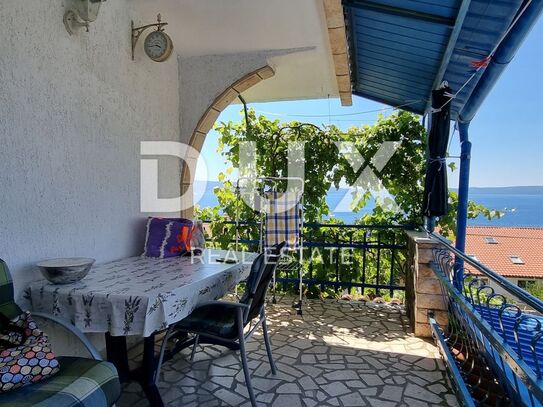 NOVI VINODOLSKI - Haus mit Garten in der Nähe des Meeres