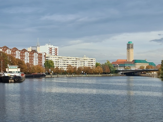 Spandau-Havelnah - Erschwinglich, frisch renoviert und bezugsfrei - 3 Zi mit Südloggia