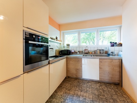 *** NEU EXKLUSIV *** EXKLUSIVE EHEMALIGE ARZTVILLA MIT PRAXISRÄUMEN BZW. MIT EINLIEGERWOHNUNG - IN SCHÖNER ZENTRALER UN…