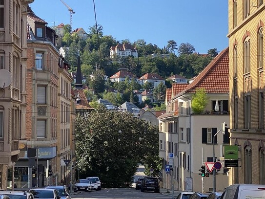 Stilvoll sanierte 2-Zimmer-Wohnung in Stuttgart-Süd (nähe Marienplatz) zur Miete