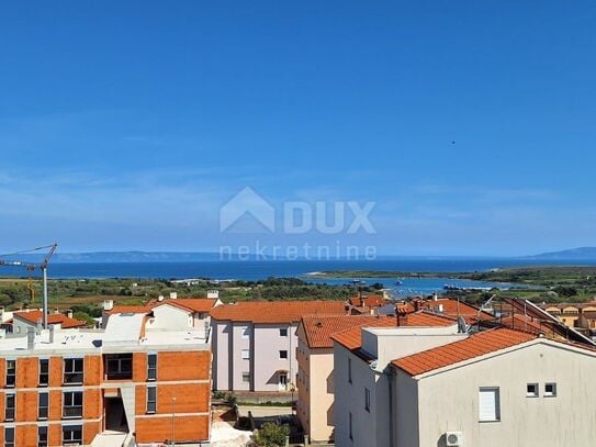 ISTRIEN, LIŽNJAN - Zweistöckiges Apartment mit Meerblick