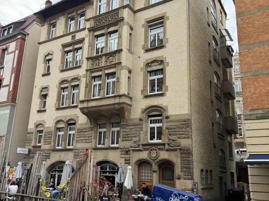 Wunderschöne 3-Zimmer Altbauwohnung (Stuck, hohe Decken) mit Balkon direkt am Marienplatz