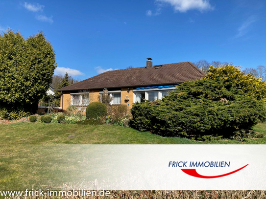Walmdachbungalow mit Doppelgarage 150m zum Strand