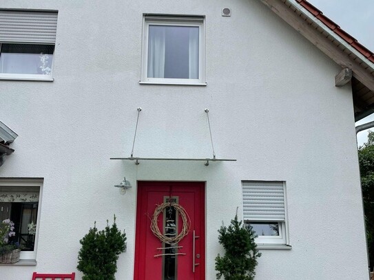 Charmantes Einfamilienhaus mit Wintergarten und großem Garten in ruhiger ländlicher Lage