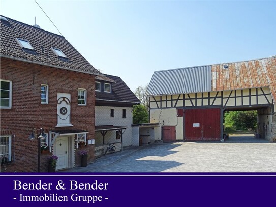 Historische und zu Wohnzwecken umgebaute Öl- und Getreidemühle in Alleinlage des Taunus