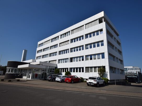 Büro- und Hallenfläche in Neuss