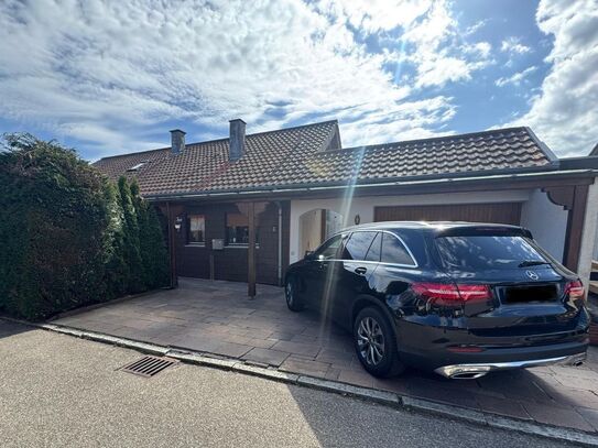 TOP LAGE*Großzügiges Bungalow mit ELW und großem Garten*