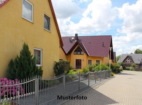 Einfamilienhaus mit Potenzial + provisionsfrei +