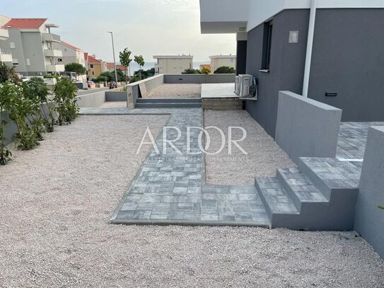 Apartment Gajac, Novalja, 309m2