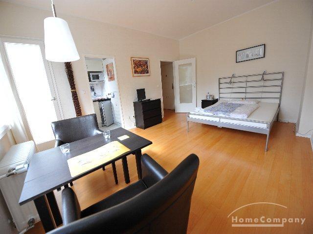 Schicke 1 Zimmer Wohnung in Berlin Wilmersdorf, möbliert - Photo 1