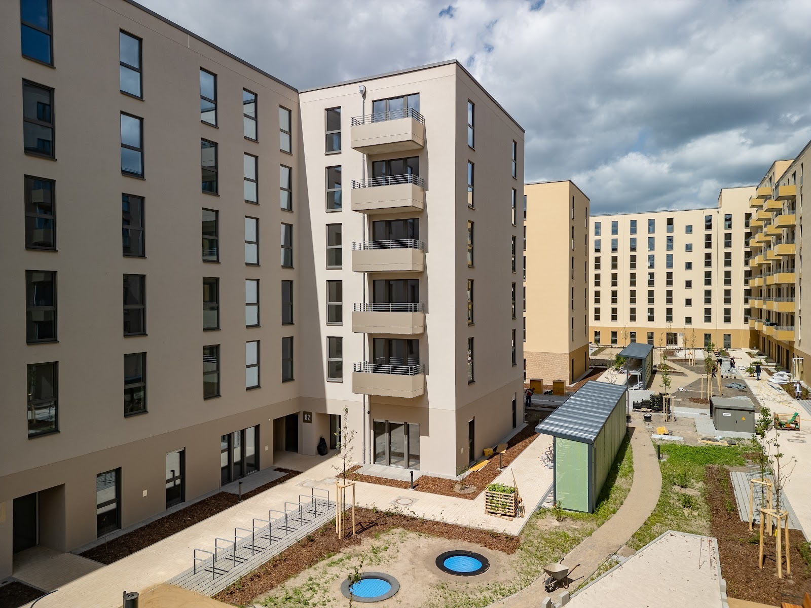 Familiengerechter Neubau mit Fußbodenheizung im Erstbezug - Photo 1