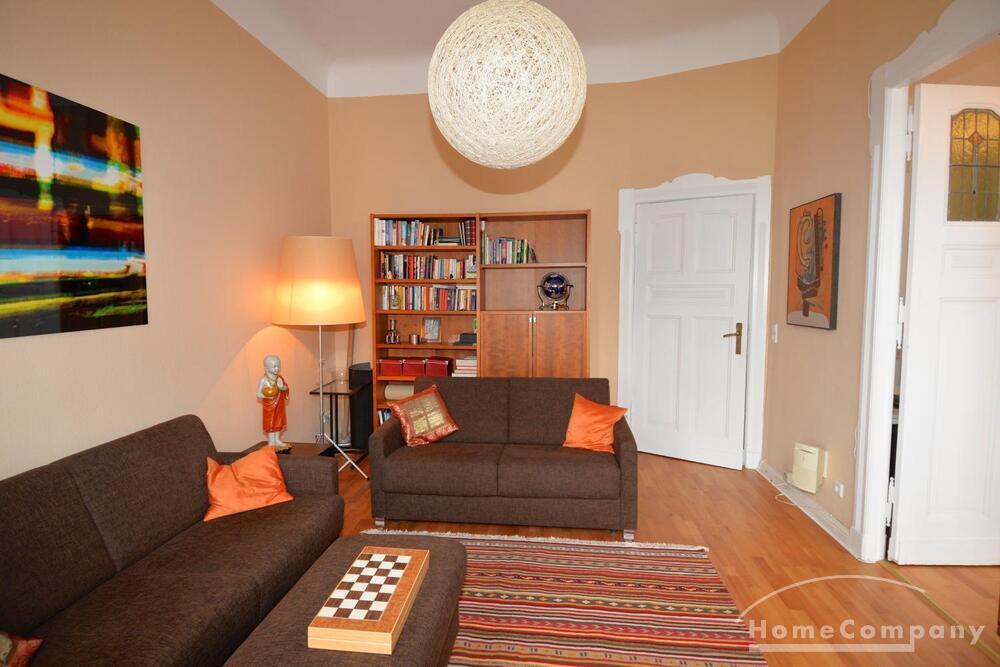 Helle 3-Zimmer- Wohnung iin der obersten Etage in Berlin Wilmersdorf, möbliert - Foto 1