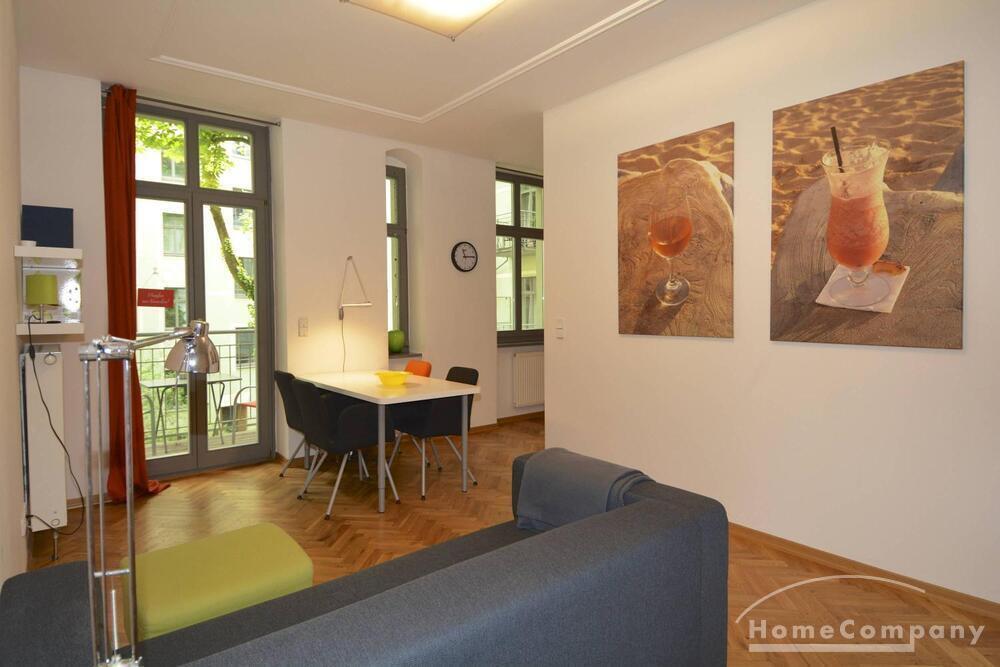 Sonnige, möblierte Zwei-Zi-Wohnung mit Balkon, Berlin Prenzlauer Berg - Photo 1