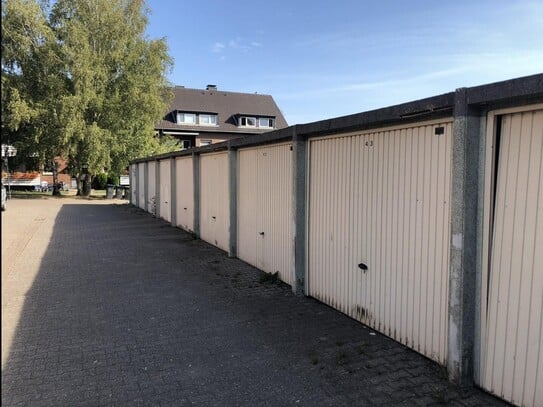 Garagenhof mit 20 Garagen in Castrop-Rauxel