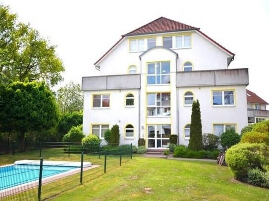 Gemütliche Maisonette Wohnung mit Pool im Garten