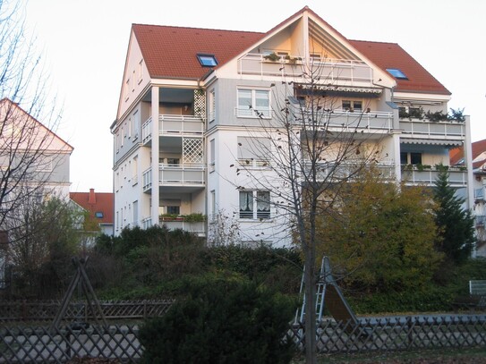 Helle, großzügige Wohnung mit Balkon in ruhiger Lage von Langenselbold