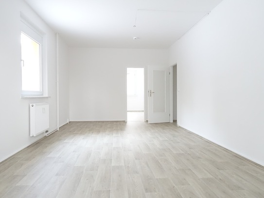 Familienwohnung sucht Sie ... SpielPlatz im grünen Innenhof