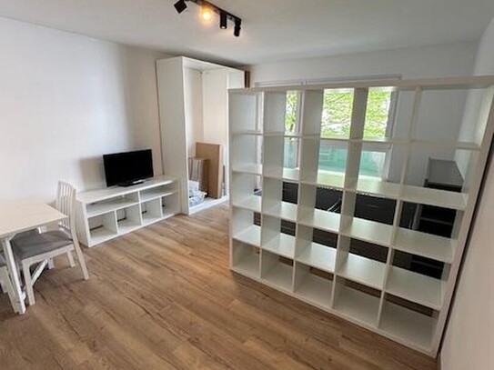 Erstbezug nach Sanierung 1 ZW möbliert inkl. EBK, Balkon in Zirndorf Hochparterre TOP ÖPNV Anbindung