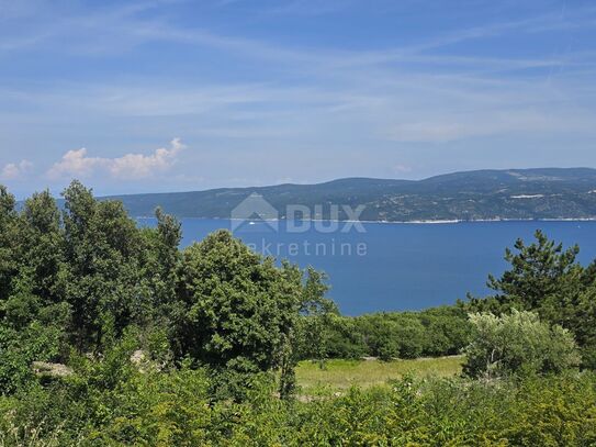 ISTRIEN, RABAC, UMGEBUNG - Baugrundstück mit wunderschönem Blick auf das Meer