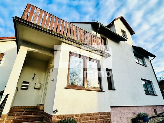 (R)eserviert!Modernisiertes Ein/Zweifamilienhaus mit großem Garten in idyllischer Lage