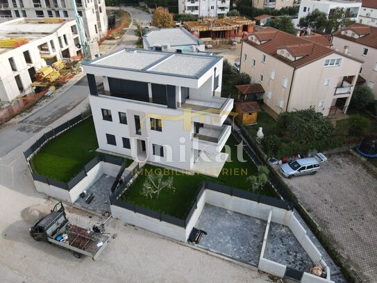 Wohnung mit Garten in Porec - nur 1 km vom Meer