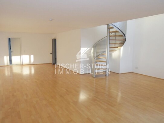 Düsseldorf-Golzheim! Großzügiges 3,5-Zimmer-Maisonette-Penthouse mit TG!