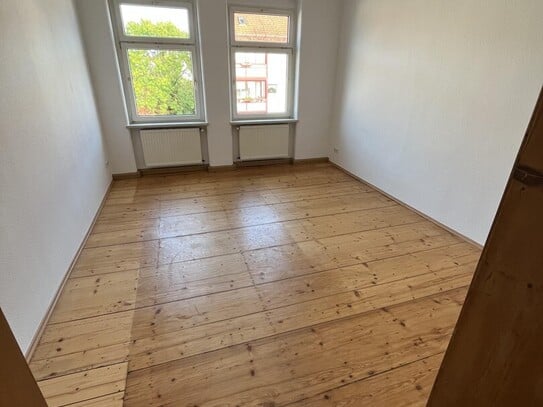 Helle 4 Zimmer-Wohnung in zentraler Lage von Naumburg