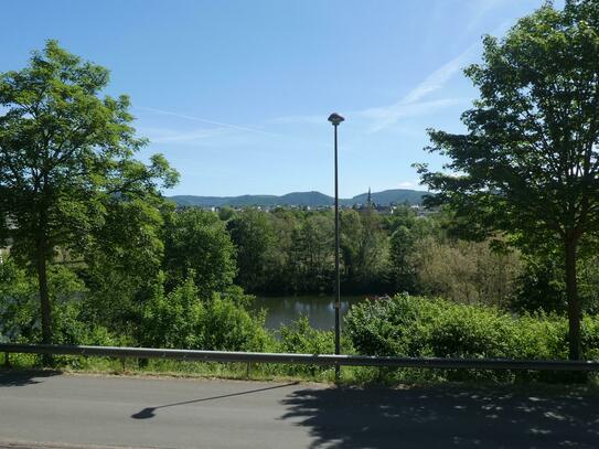 Top Lage- Baugrundstück mit herrlichem Saarblick in zentraler Lage von Saarburg