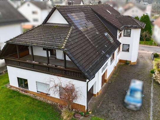 +++Pfälzer Wald hautnah! Großzügiges Mehrgenerationenhaus oder 2-4 Familienhaus mit großem Garten, Loggia, Wintergärten…