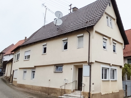*Top Kapitalanlage*: Zweifamilienhaus mit Potenzial in Eppingen-Kleingartach
