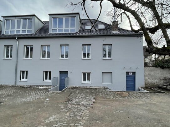 Dachgeschosswohnung in umgebauter Fabrik in Bessungen