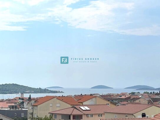 VODICE, Neubau, Luxushaus mit Dachterrasse, Meerblick, S1