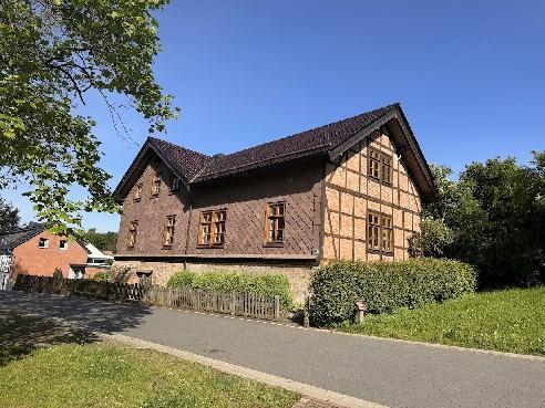 Historisches Fachwerkhaus im Hochsolling zu verkaufen