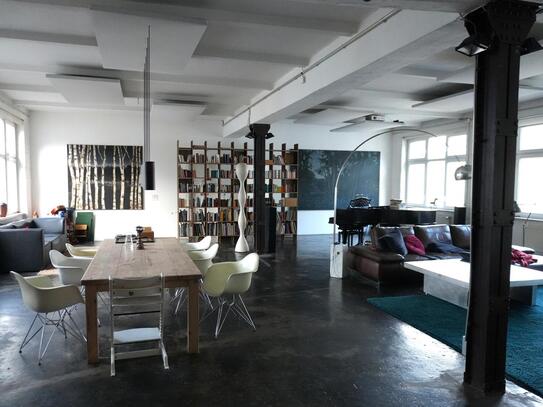 Einzigartiges Loft im Herzen des Prenzlauer Berg: Für Büro oder exklusives Wohnen