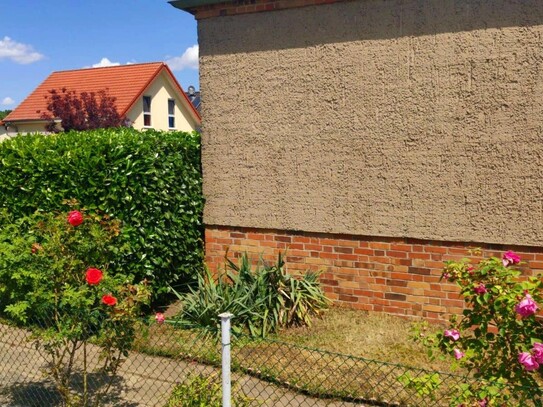 Sanierungsprojekt mit wildromantischem Garten - in Top Lage